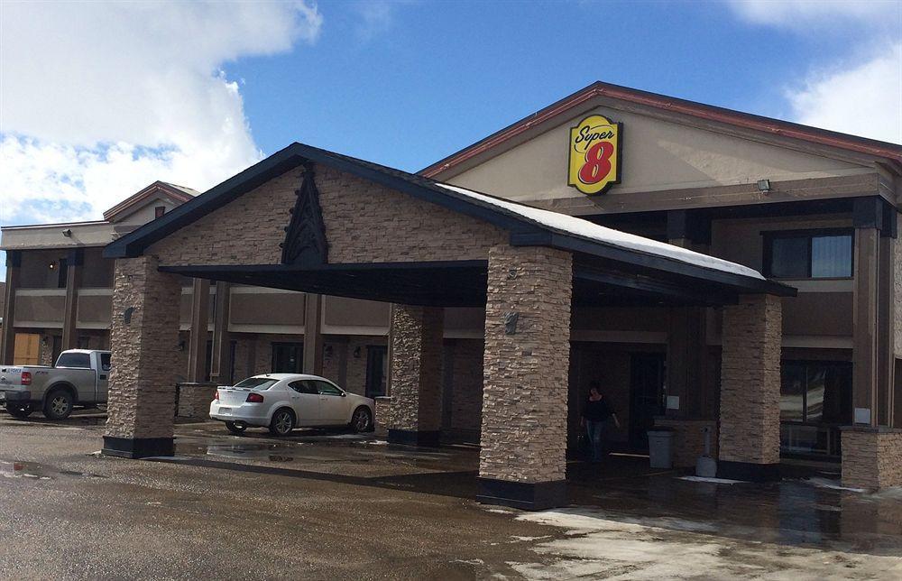 Super 8 By Wyndham Red Deer City Centre Εξωτερικό φωτογραφία